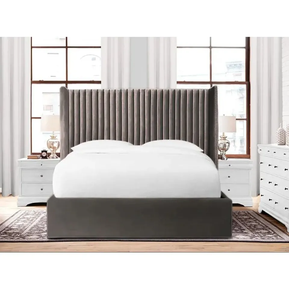 BAGGED SHELTON UPHOLSTERED KING SIZED BED FRAME (4 ITEMS)