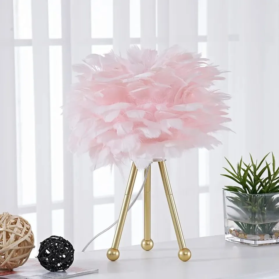 BOXED 37cm WHITE/PINK TRIPOD TABLE LAMP (1 BOX)