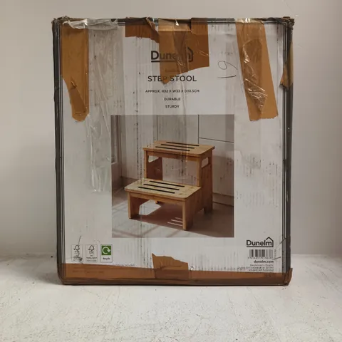 BOXED DUNELM BAMBOO STEP STOOL