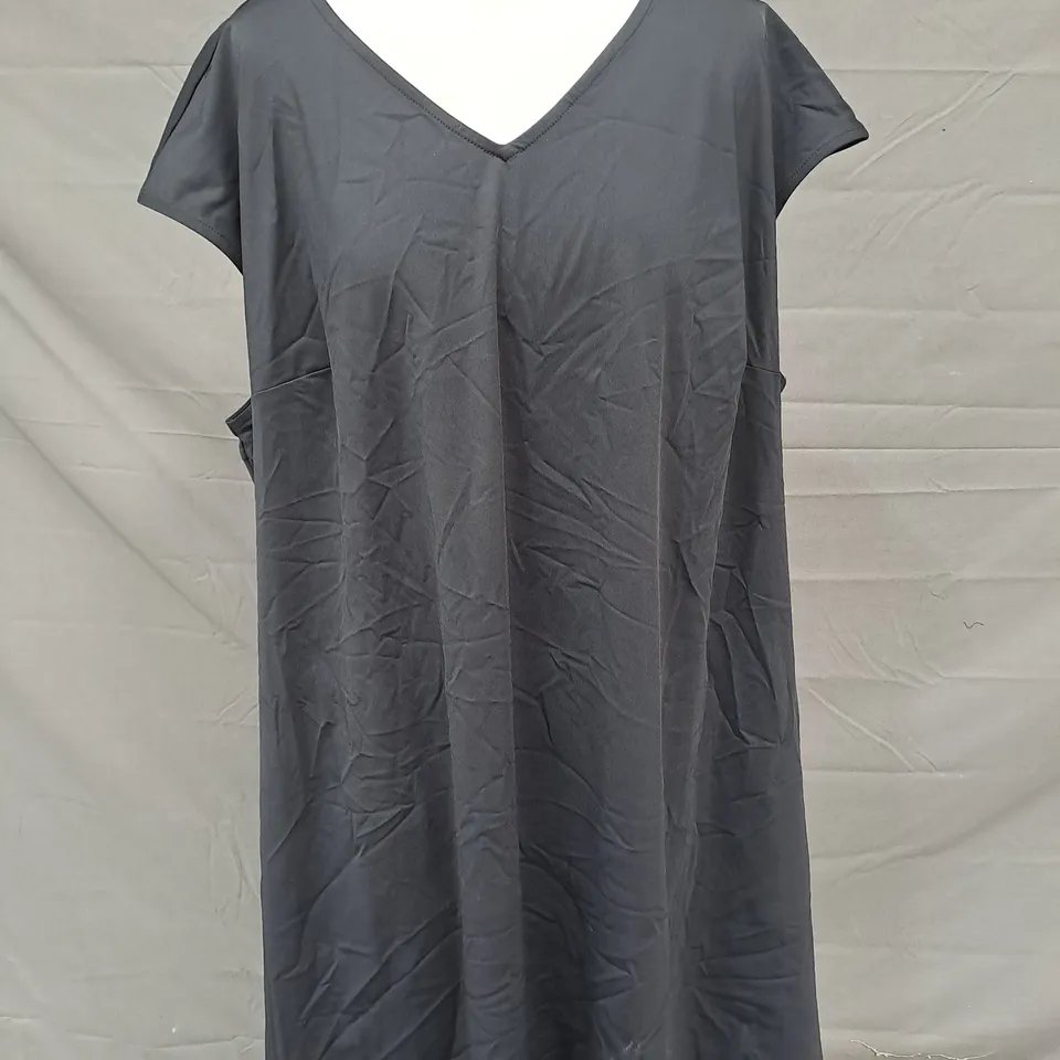 WYNNE LAYERS DRESS IN BLACK SIZE 3XL