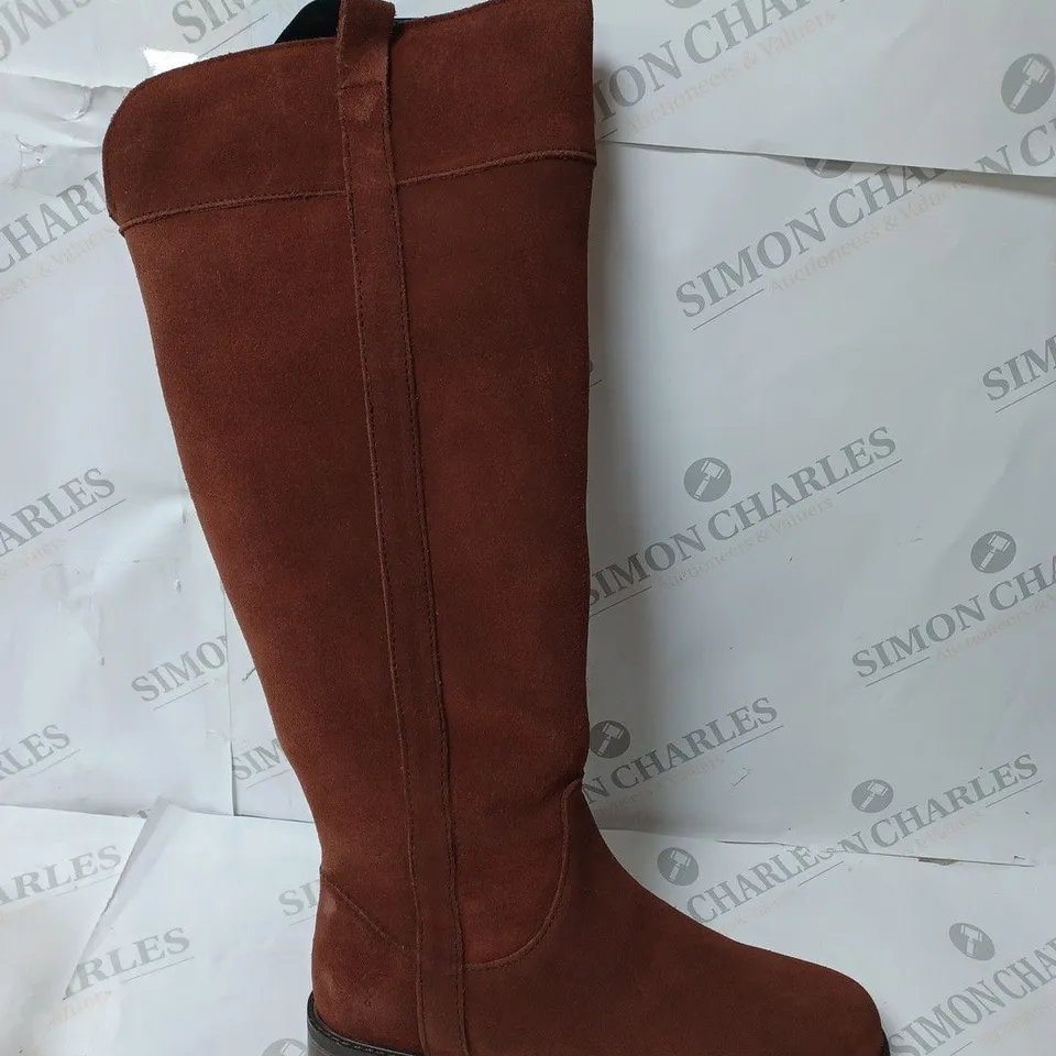 EMU AUSTRALIA HERVEY KNEE HIGH BOOT TAWNY SIZE 6