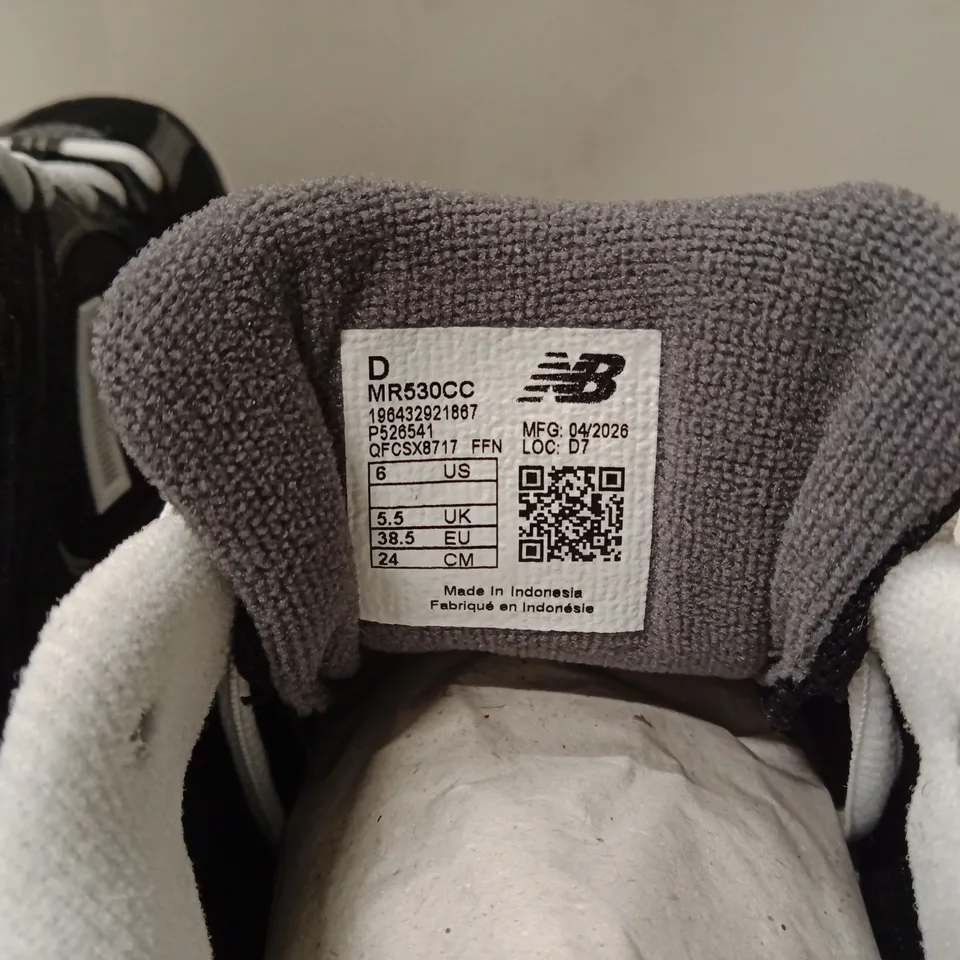 BOXED NEW BALANCE MR530CC SNEAKERS – BLACK/GREY, UK 5.5