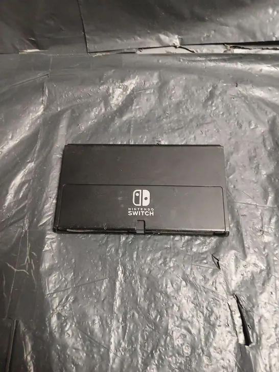 Lot 5020: NINTENDO SWITCH CONSOLE IN BLACK - NO CONTROLLERS - 5365046 ...