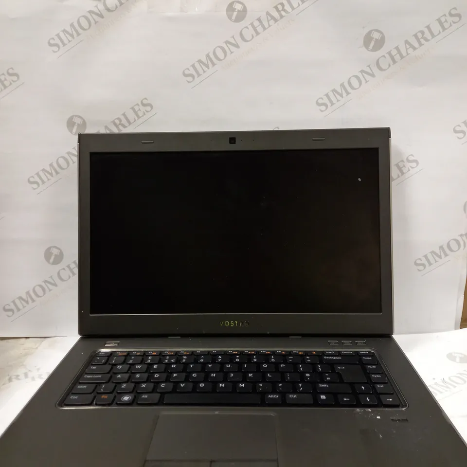 DELL VOSTRO 3560 LAPTOP IN SILVER