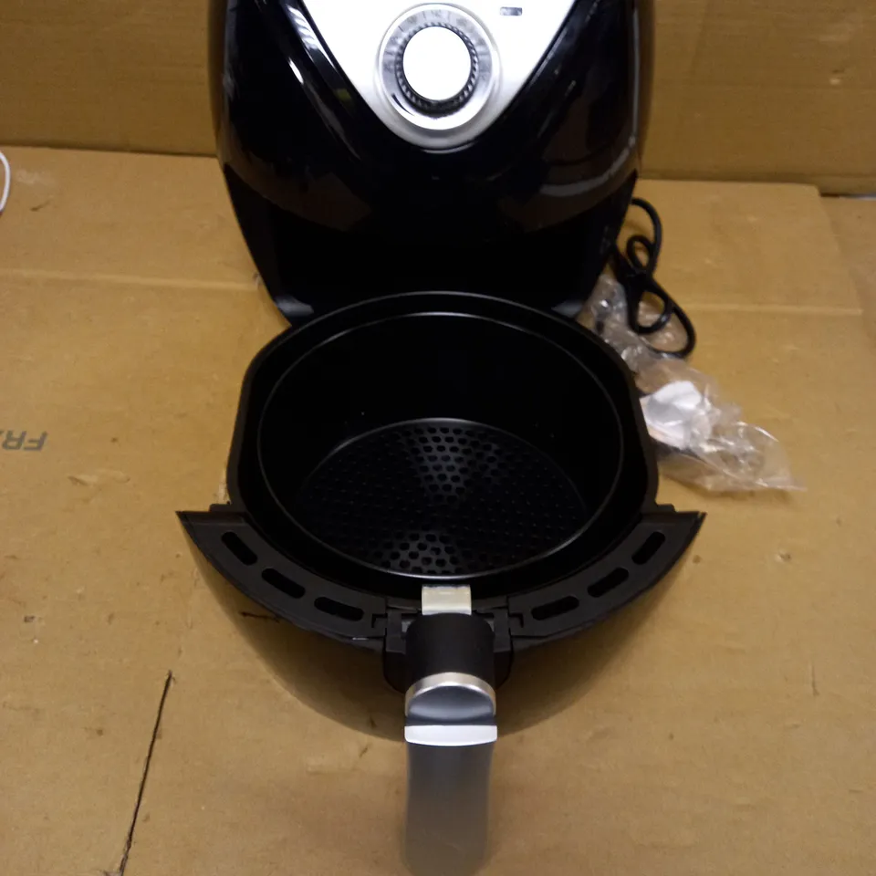 VAX RAPID POWER REVIVE CARPET WASHER
