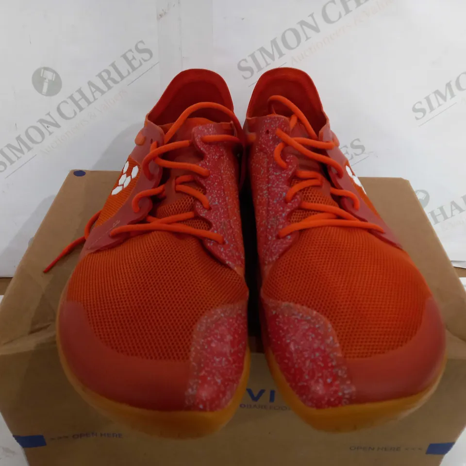 BOXED PAIR OF VIVOBAREFOOT PRIMUS LITE III MENS SHOES IN RUST ORANGE - EU 41