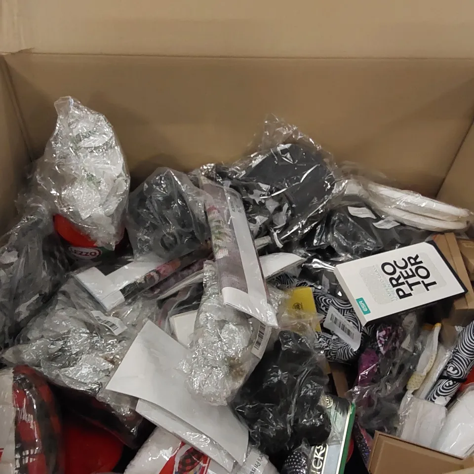PALLET OF ASSORTED ITEMS INCLUDING: GLASS SCREEN PROTECTOR, EMBROIDERY KIT, APPLE FLAVORED DRINK, FAKE EYELASHES, PHONE CASE,USB CABLE, CAP, NOTEBOOK WATER BOTTLE, METAL STRAWS