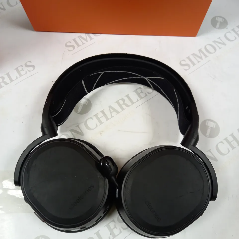 STEEL SERIES ARCTIS 9 WIRELESS GAMING HEADSET