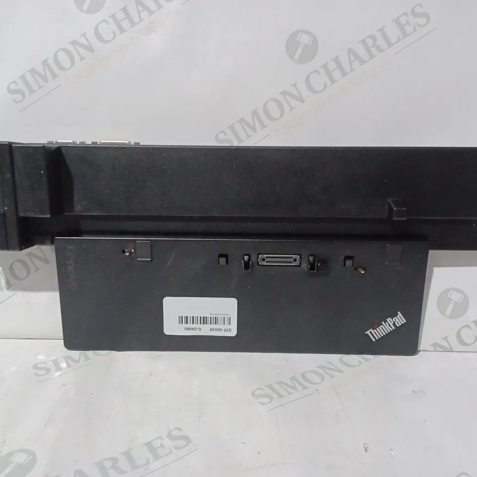 LENOVO THINKPAD 40A5 WORKSTATION DOCK