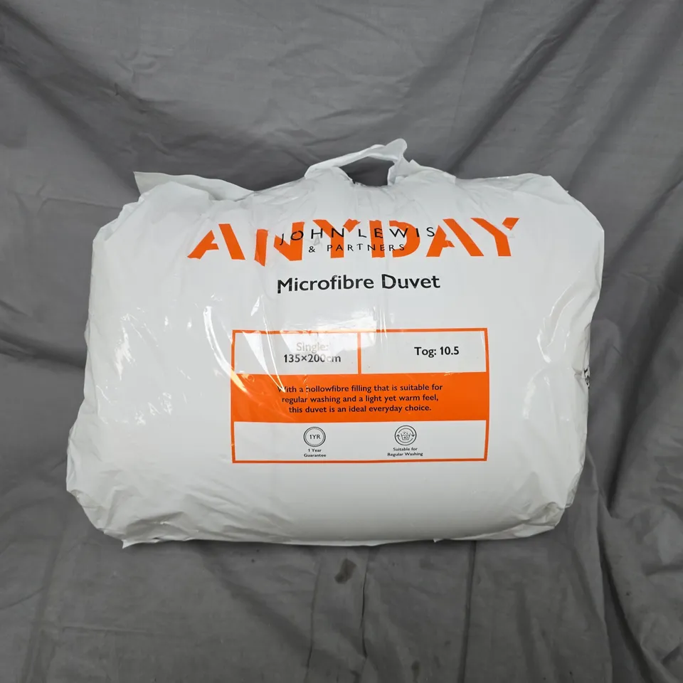 JOHN LEWIS & PARTNERS ANYDAY MICROFIBRE DUVET (SINGLE 10.5 TOG)