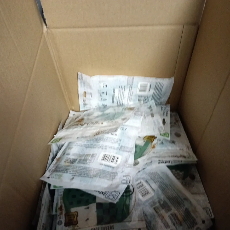 BOX OF APPROXIMATELY 50 HARRY POTTER FACE COVERS 
