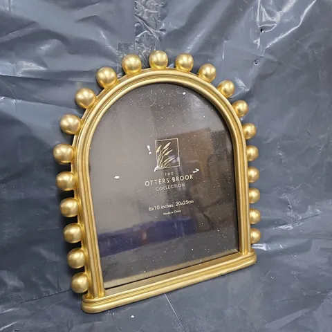 THE OTTERS BROOK COLLECTION PICTURE FRAME