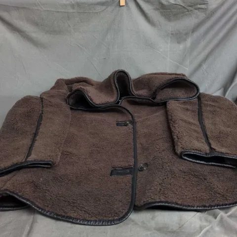 NEW LOOK WOMEN'S COAT – BROWN SHEARLING-STYLE COAT (UK 18) 