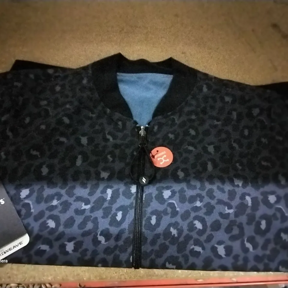 BOX OF APPROXIMATELY 15 ASSORTED BRAND NEW SKECHERS MIDNIGHT LEOPARD REVERSIBLE JACKETS VARIOUS SIZES 