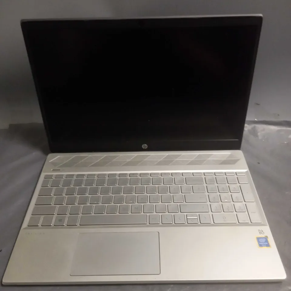 HP PAVILION INTEL PENTIUM GOLD LAPTOP