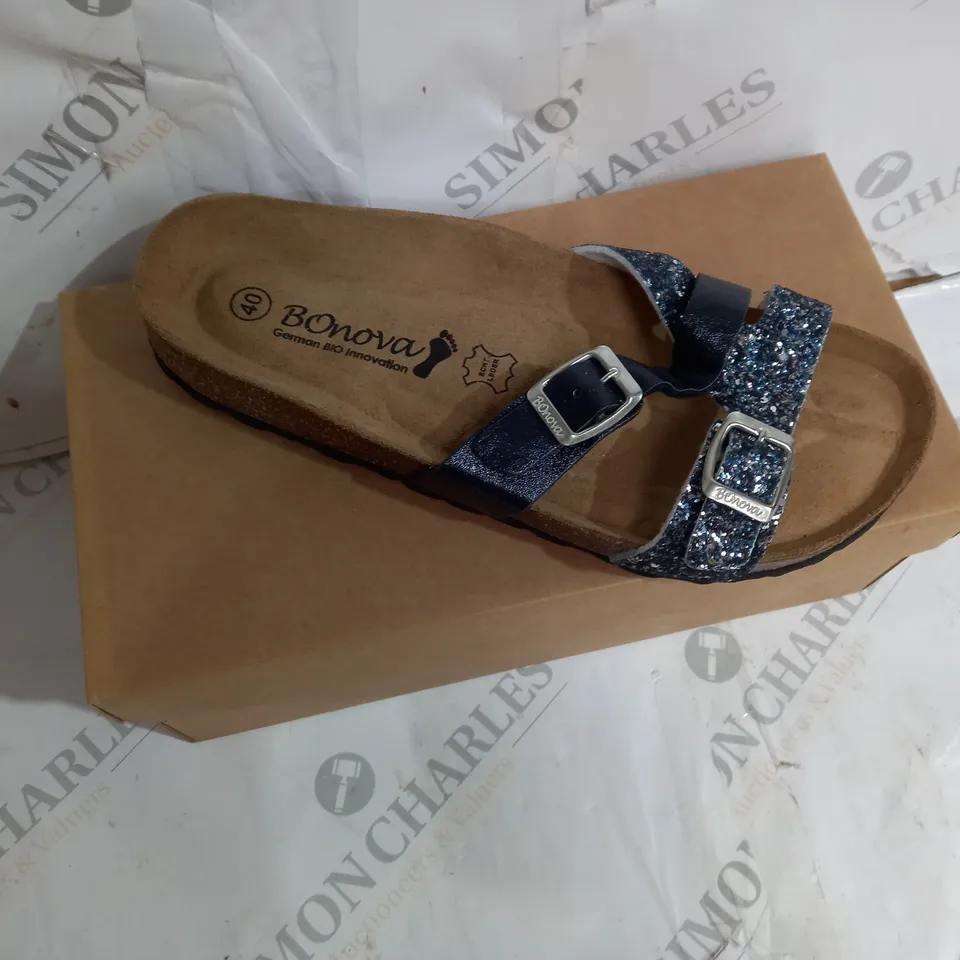 BOXED PAIR OF BONOVA SANDALS BLACK GLITTER SIZE 7