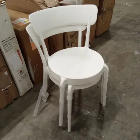 BOXED SET OF 2 WHITE DESIGNER OUTDOOR PATIO DINING CHAIRS