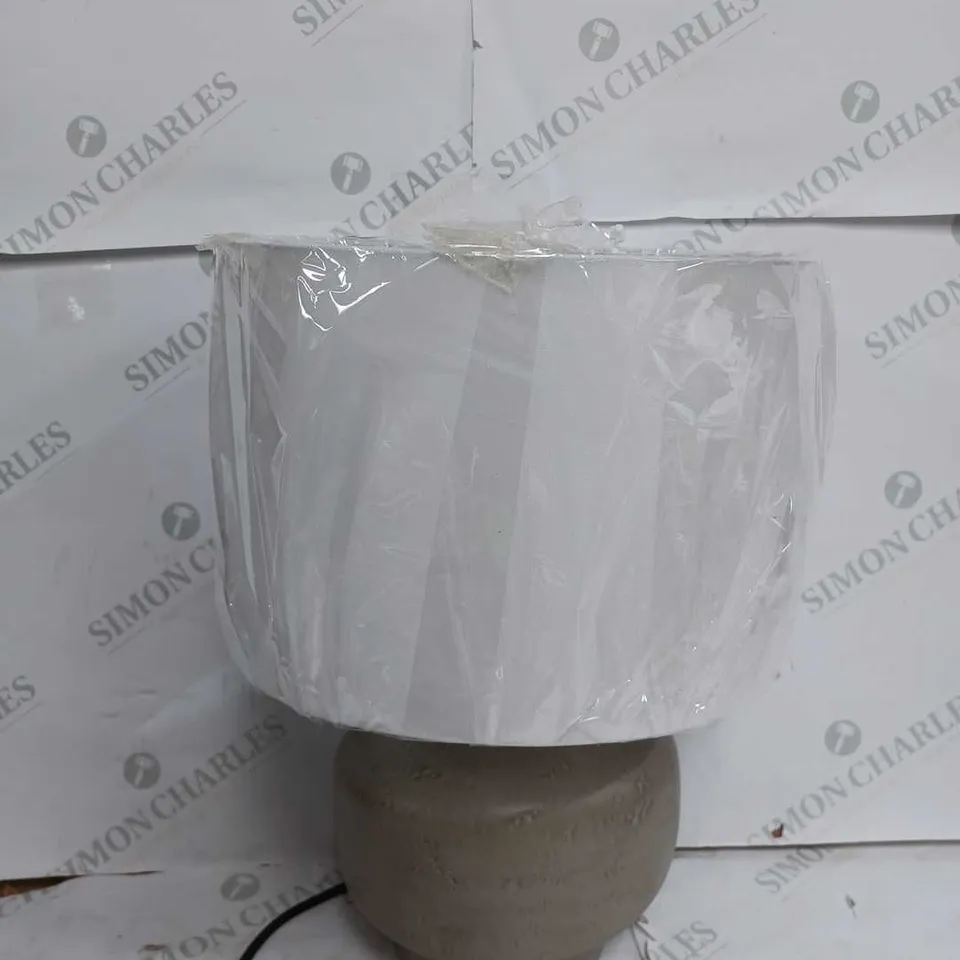 K BY KELLY HOPPEN CERAMIC TABLE LAMP