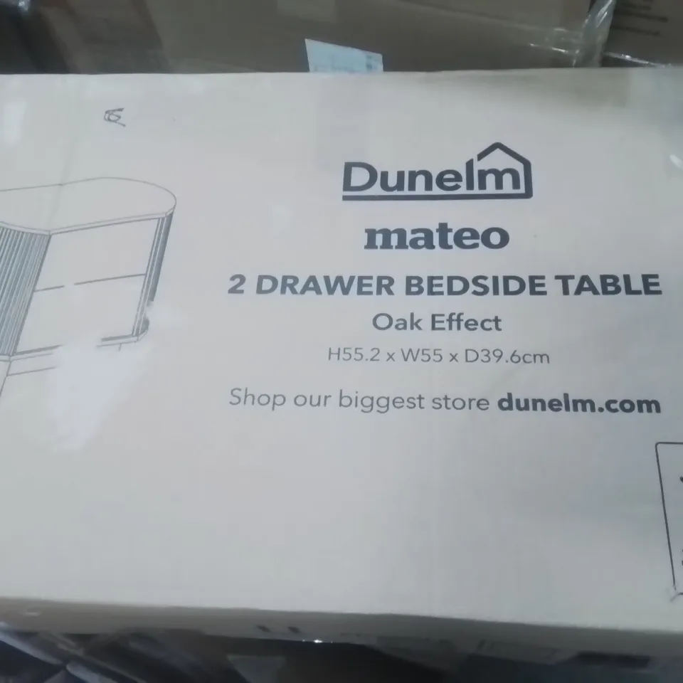 BOXED MATEO 2 DRAWER BEDSIDE TABLE OAK EFFECT