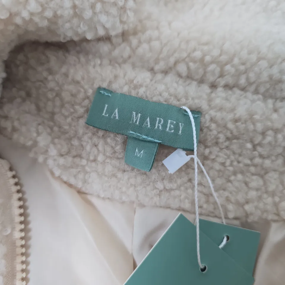 APPROXIMATELY 15 LA MAREY LADIES PLUSH JACKETS IN BEIGE - MEDIUM