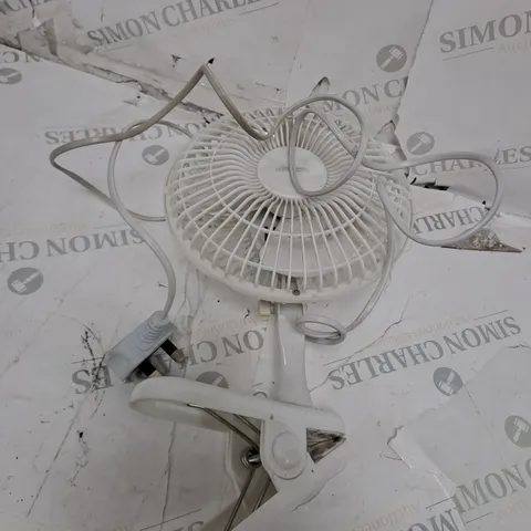 SMALL WHITE CLIP DESK FAN