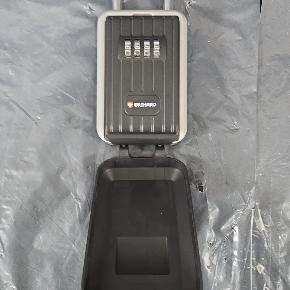 BOXED BRIHARD COMBINATION KEY SAFE 
