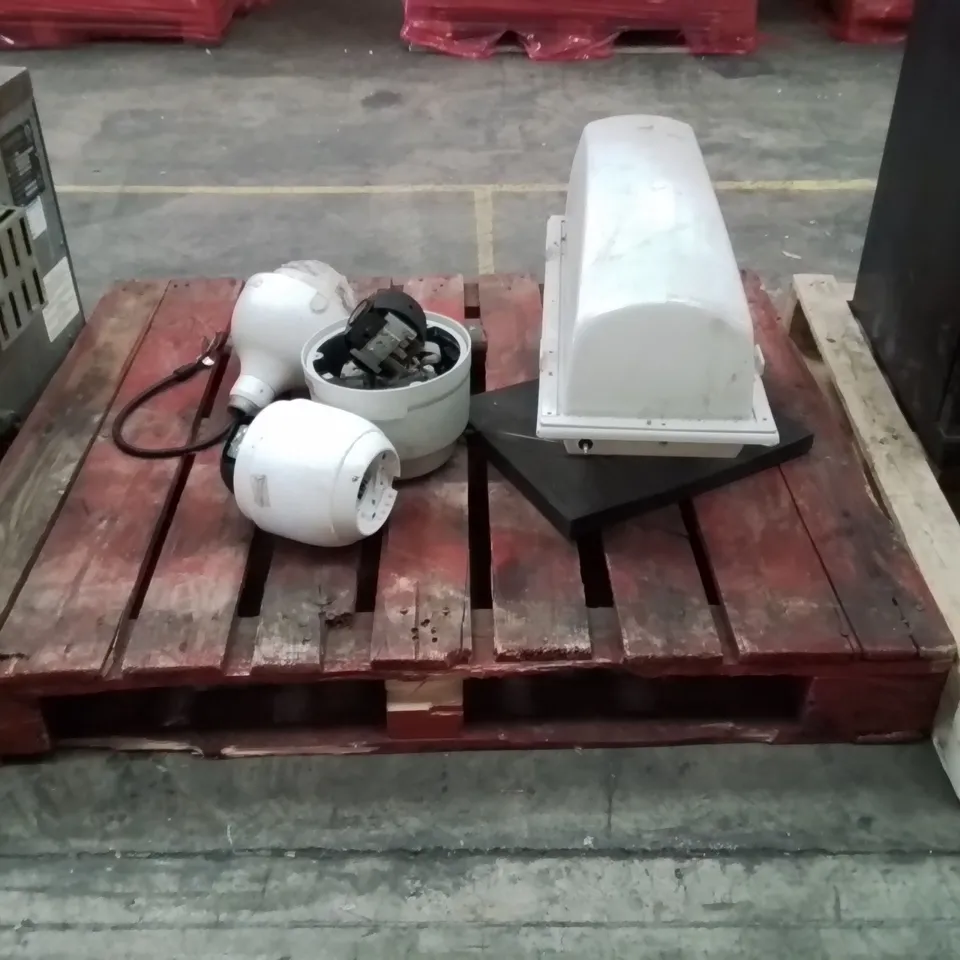 PALLET CONTAINING ASSORTED SECURITY CAMERA PARTS ECT