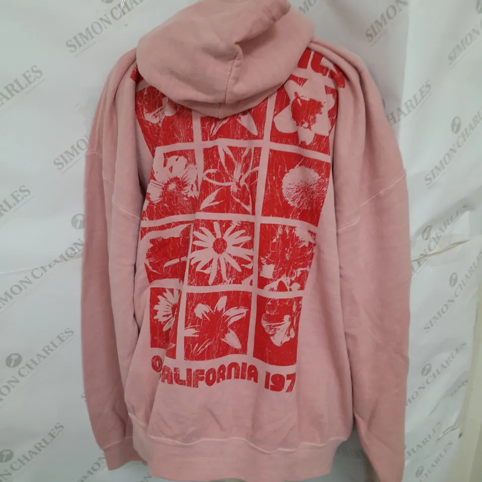 URBAN OUTFITTERS PRINTED HOODIE IN PINK/RED SIZE M/L