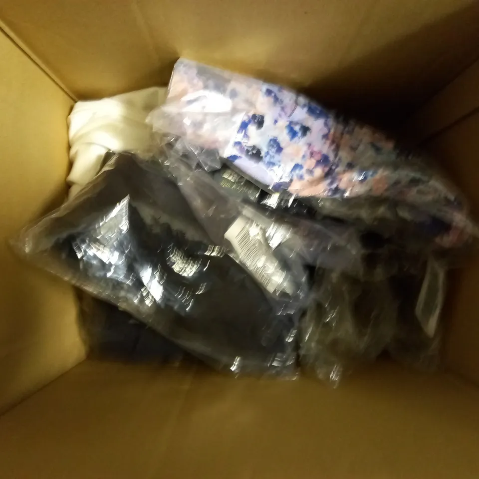 BOX OF APPROXIMATELY 7 ARTICLES OF CLOTHING TO INCLUDE 5 RUTH LANGSFORD BLACK T-SHIRTS, NIN LEAONARD TYEDYE SHIRT, MR MAX FASHION WHITE SUIT PANTS