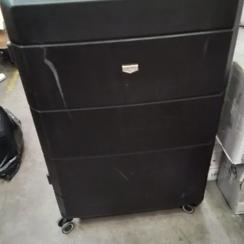 LUGG TRAVEL SUITCASE BLACK