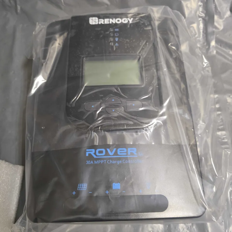 BOXED RENOGY ROVER MPPT 30A CHARGE CONTROLLER