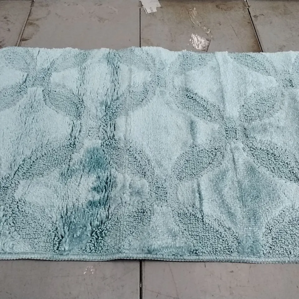 BRAND NEW ANA-VERONICA RECTANGLE BATH MAT SIZE 50CM X 80CM