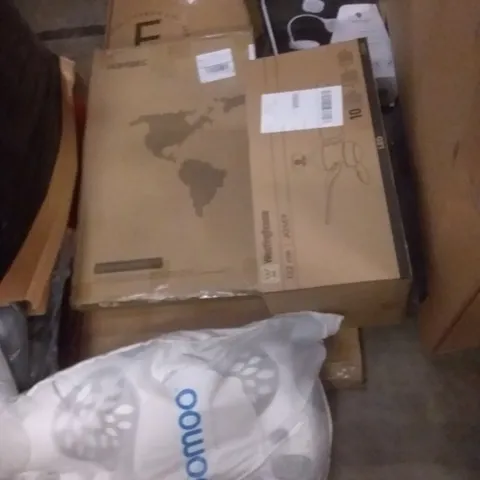 PALLET OF ASSORTED ITEMS INCLUDING WESTINGHOUSE CEILING FAN, HOMIDEC, MAGNIFICENT FLOOR AND TABLE MAGNIFIER LAMP, FLAFOCUSE, DOOMOO BABY CUSHION, JOIE BABY CARRIER