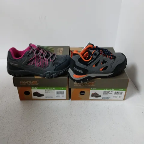 8 BOXED BRAND NEW PAIRS OF REGATTA KIDS SHOES IN VARIOUS SIZES & STYLES TO INCLUDE EDGEPOINT JNR SHOES, HOLCOMBE IEP LOW JNR, ETC
