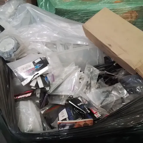 PALLET OF ASSORTED PARTS AND PEICES