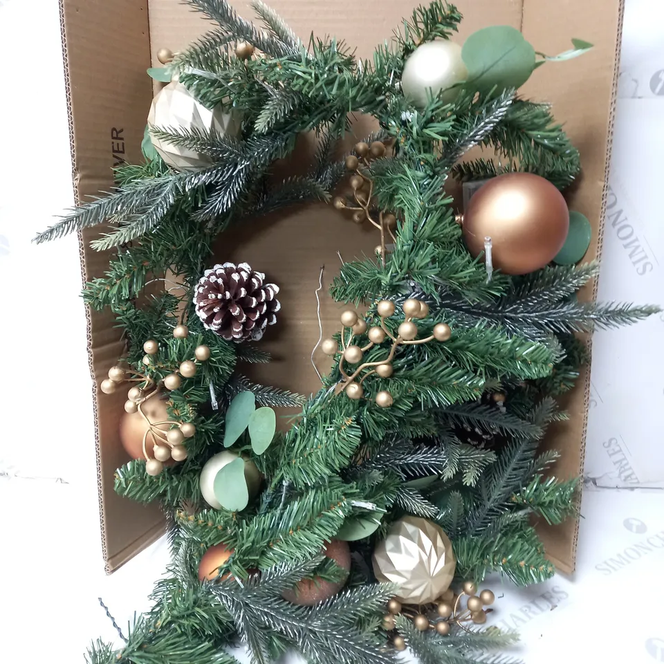 BOXED 6FT COPPER AND GOLD PRE LIT GARLAND RRP £32.99