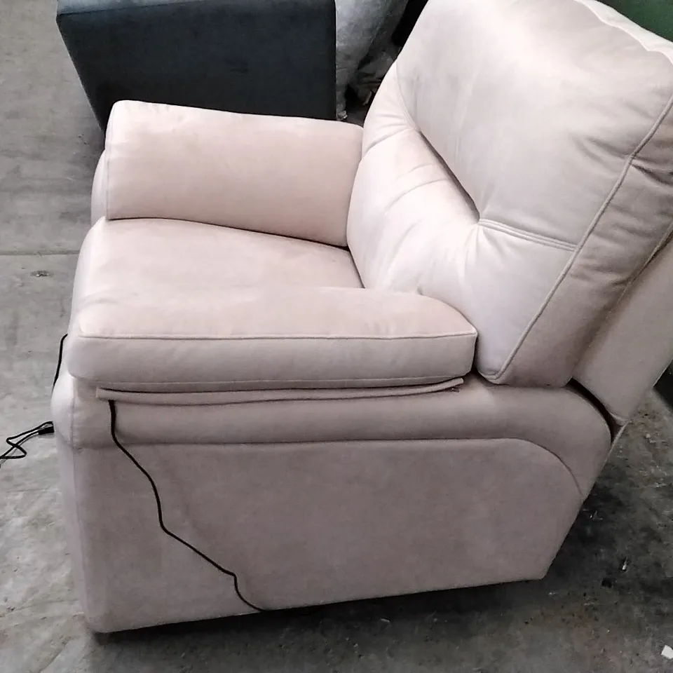 QUALITY BRITISH DESIGNER G PLAN MANUFACTURED SEATTLE ELECTRICAL RECLINER CHAIR - STINGRAY LINEN FABRIC
