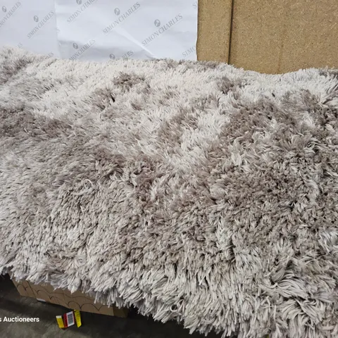 DEVON GREY RUG 80 × 150