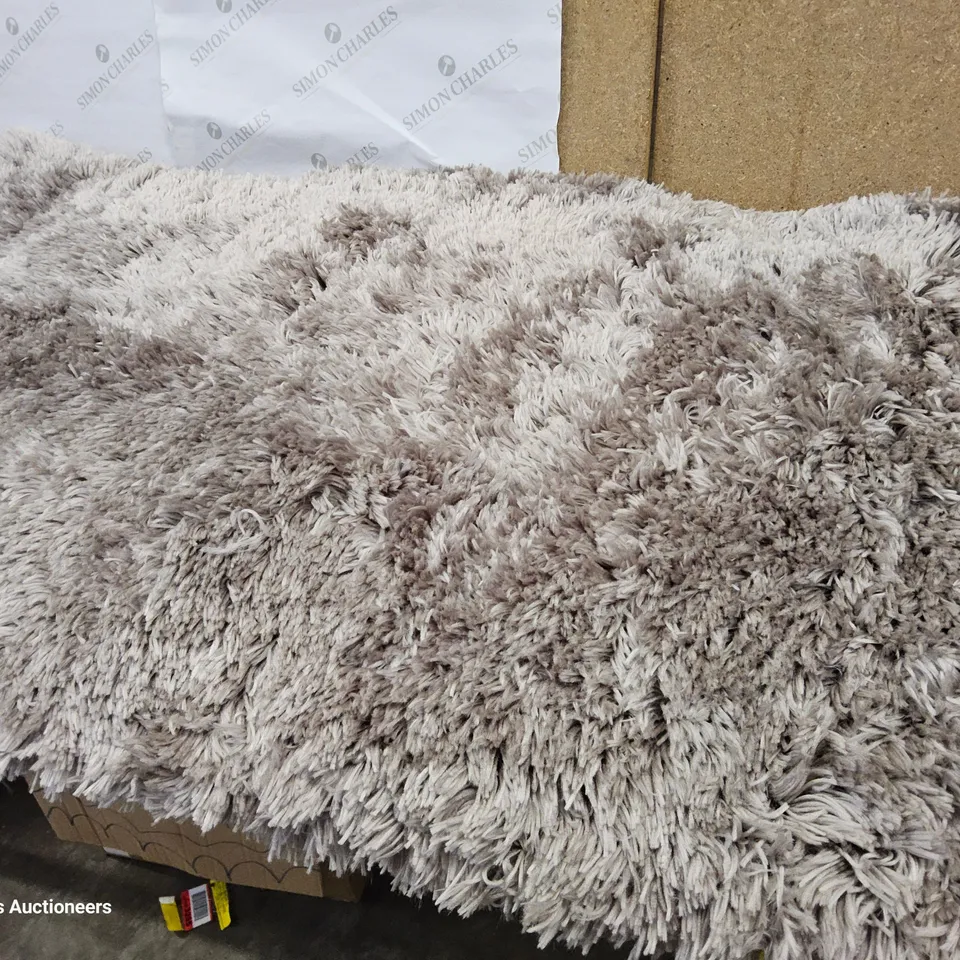 DEVON GREY RUG 80 × 150