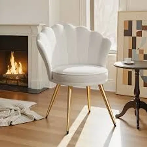 BOXED 66CM WIDE VELVET BARREL CHAIR ACCENT CHAIR WITH GOLD LEGS UPHOLSTERED ARMCHAIR - WHITE