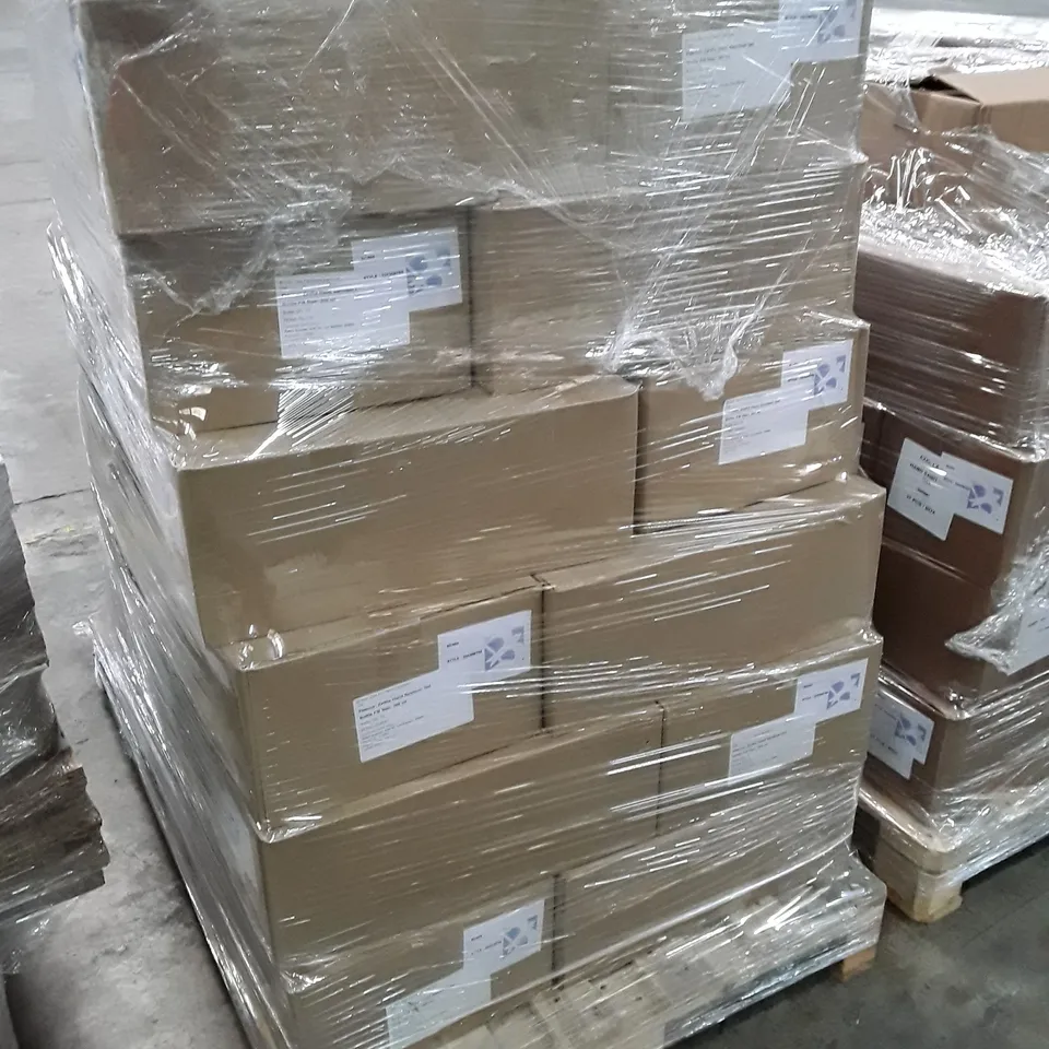 PALLET OF APPROXIMATELY 30 BOXES EACH CONTAINING 40 ALCOHOL GEL HAND SANITISER BOTTLES 