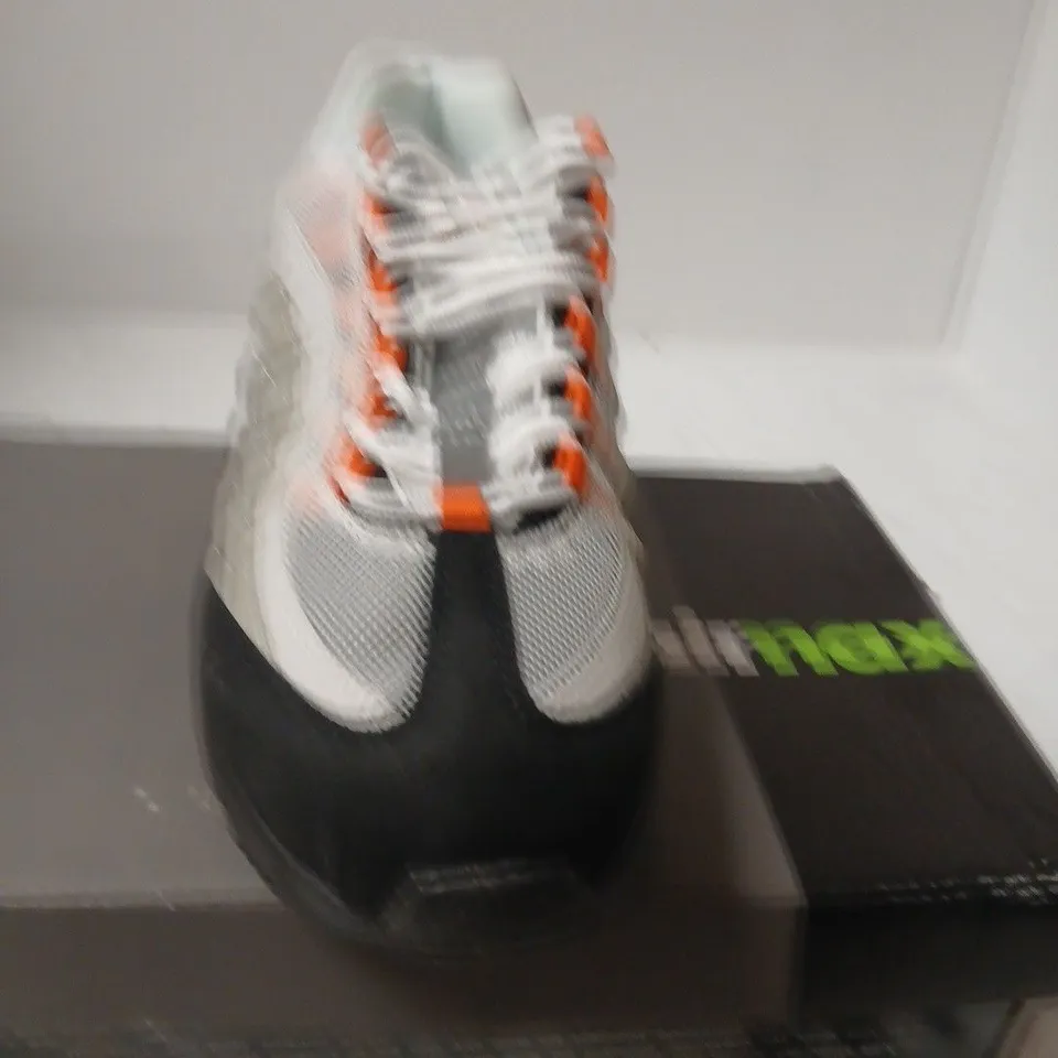 NIKE AIR MAX 95 TT MENS TRAINERS – UK 11