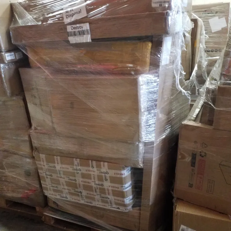 PALLET CONTAINING ASSORTED PRODUCTS INCLUDING ARMCHAIR & KEROSENE HEATER