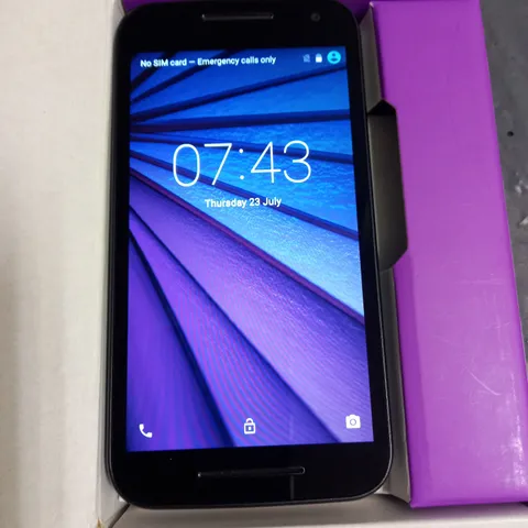 BOXED MOTO G 3RD GEN MOBILE PHONE 