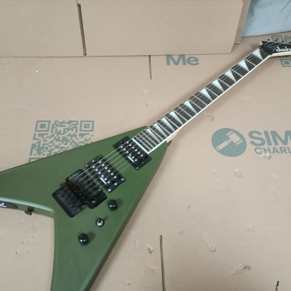 JACKSON ELECTRIC GUITAR IN MATTE GREEN FINISH
