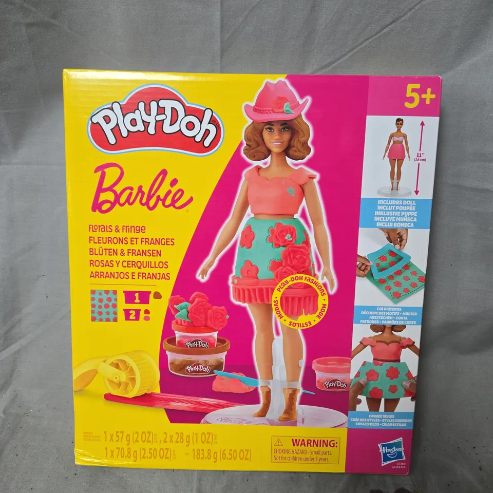 PLAY DOH BARBIE FLORALS AND FRINGE