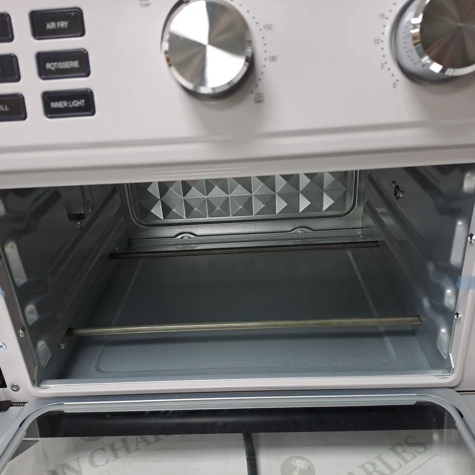 BOXED COOK'S ESSENTIAL AIR FRYER OVEN IN COOL GREY 