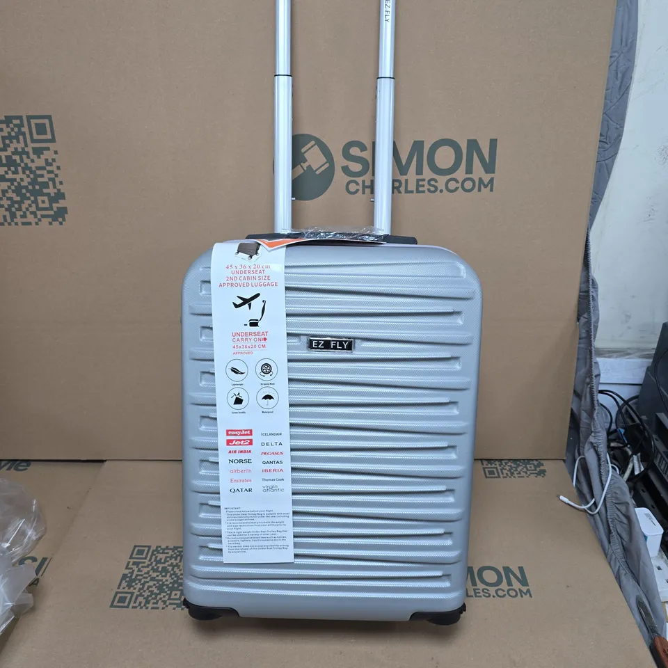 EZ FLY UNDERSEAT TROLLEY BAG – SILVER, 45X36X20 CM