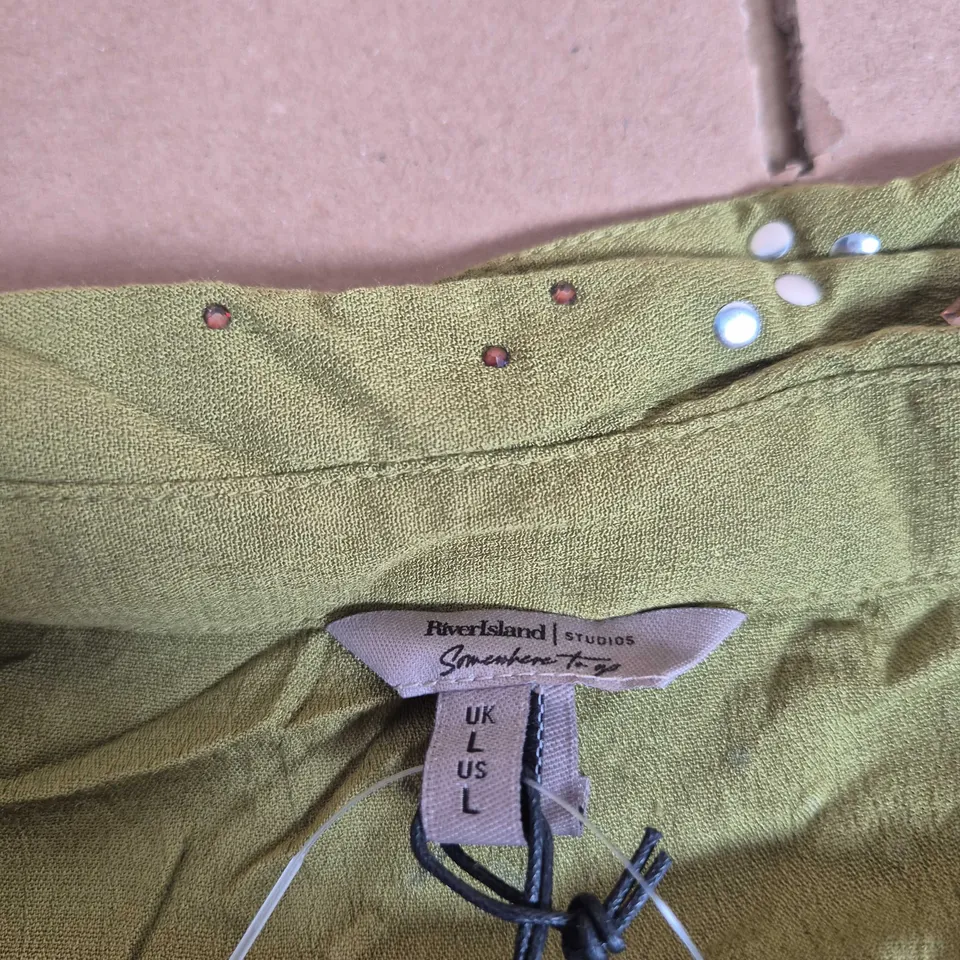 RIVER ISLAND STUDIO GREEN BUTTON-FRONT BLOUSE, UK L (US L)