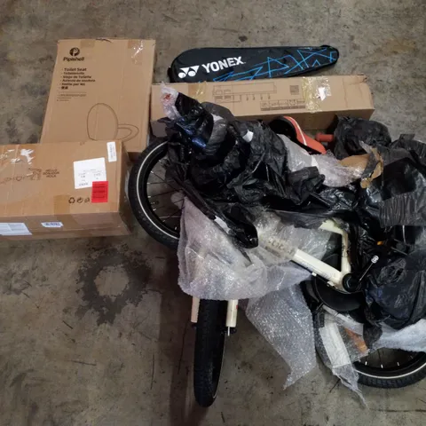 PALLET CONTAINING ASSORTED PRODUCTS INCLUDING TOILET SEAT, PLAYPEN, KIDS BIKES, STORAGE RACK & BADMINTON RACK